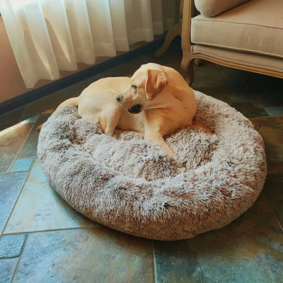 Relaxing Plush Pet Bed